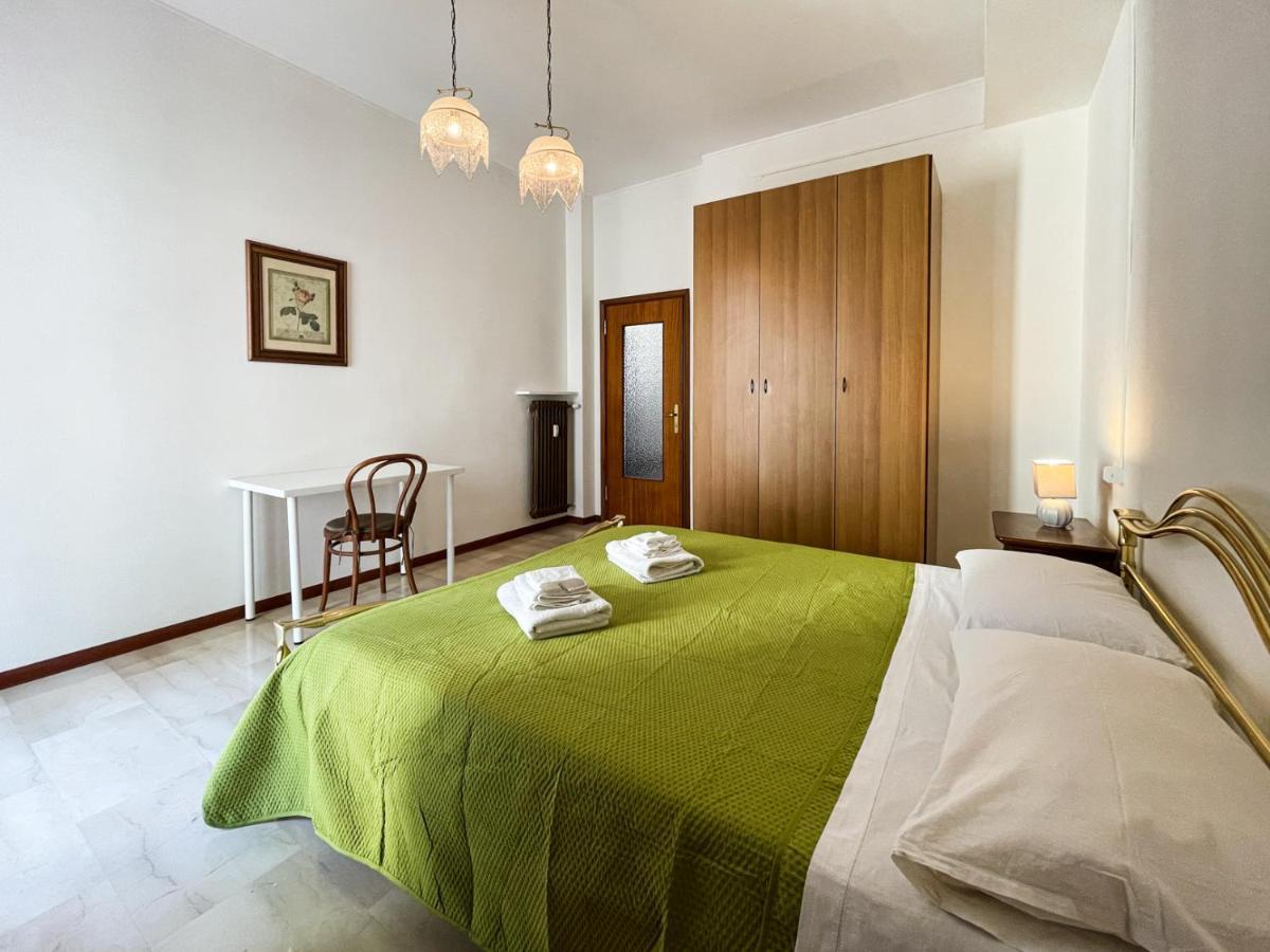 Hotel Casa Gramsci - Affitti Brevi Italia Modena Esterno foto