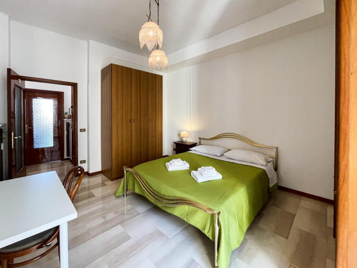 Hotel Casa Gramsci - Affitti Brevi Italia Modena Esterno foto