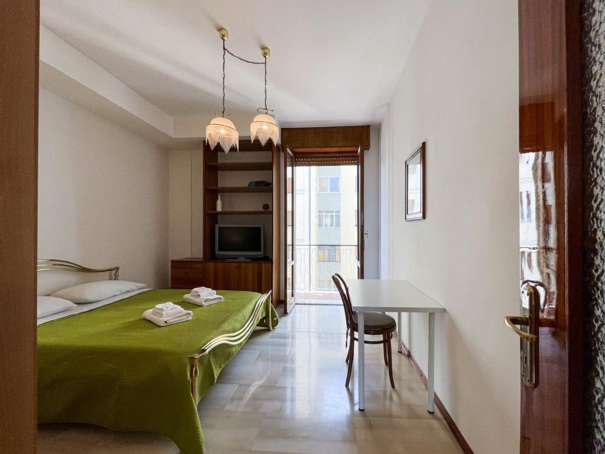 Hotel Casa Gramsci - Affitti Brevi Italia Modena Esterno foto