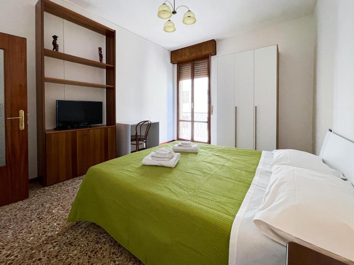 Hotel Casa Gramsci - Affitti Brevi Italia Modena Esterno foto